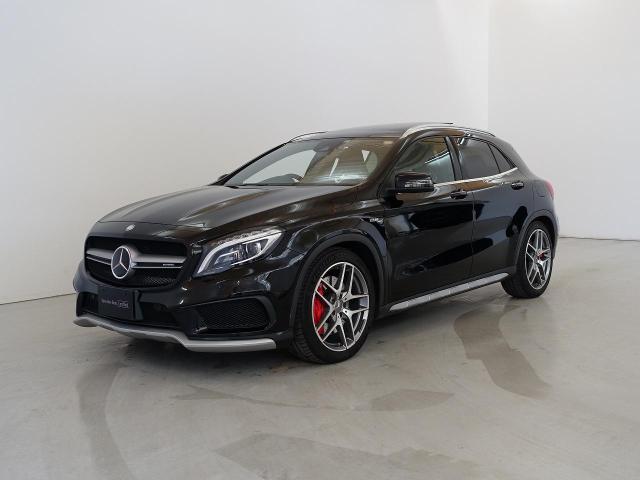 メルセデス‐GLA45 AMG 4マチック AMGアドバンスドパッケージ