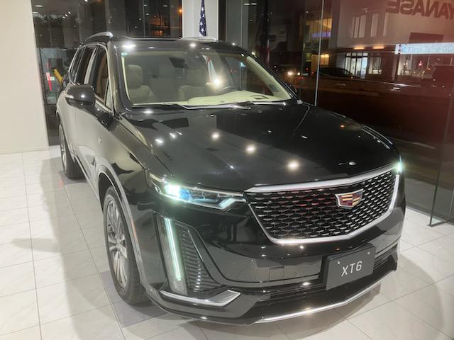 XT6 Platinum