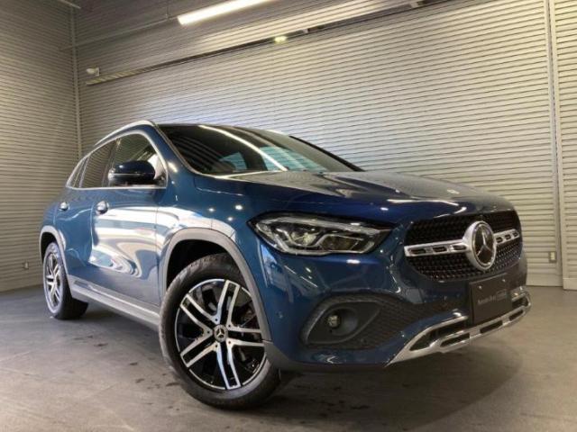 GLA200 d 4マチック ナビゲーションパッケージ アドバンスドパッケージ レザーエクスクルーシブパッケージ