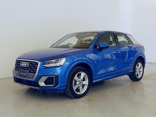Q2 1.0 TFSI スポーツ