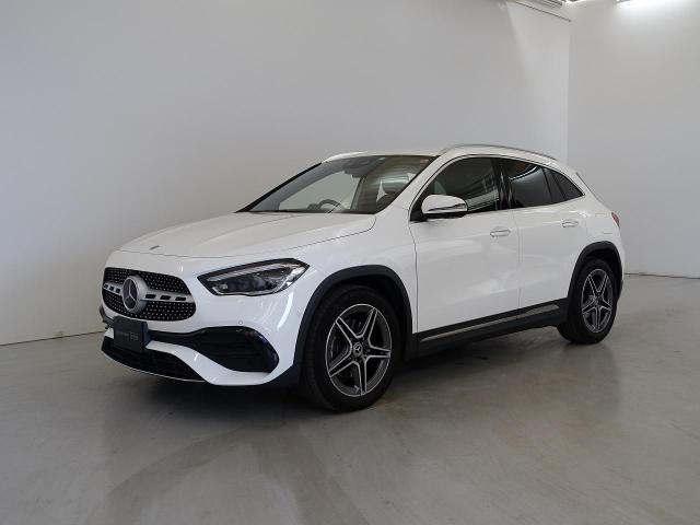 GLA200 d 4MATIC AMGライン ナビゲーションパッケージ