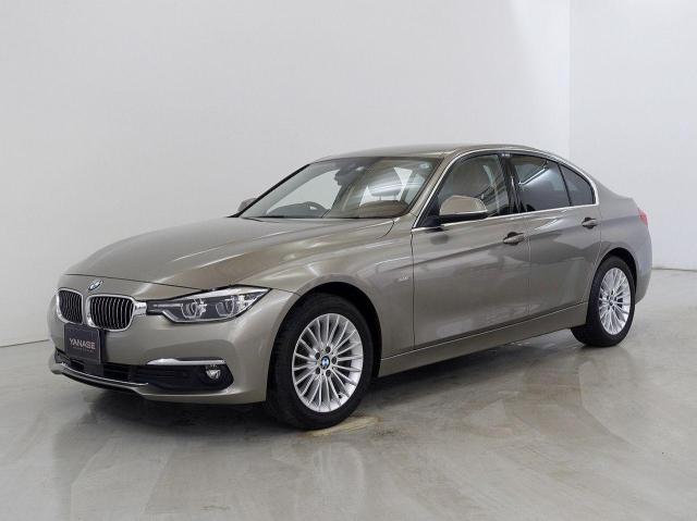 320i ラグジュアリー