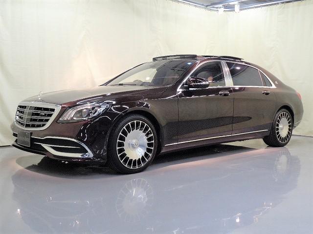 メルセデス・マイバッハ S560