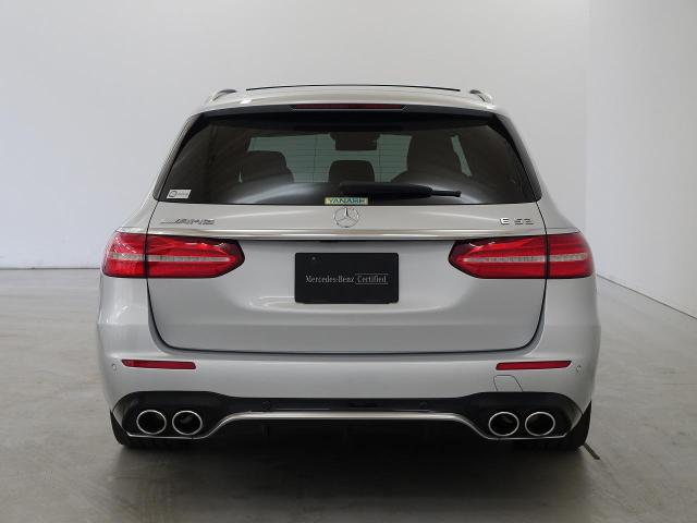 メルセデス‐AMG E53 4MATIC+ ステーションワゴン エクスクルーシブ