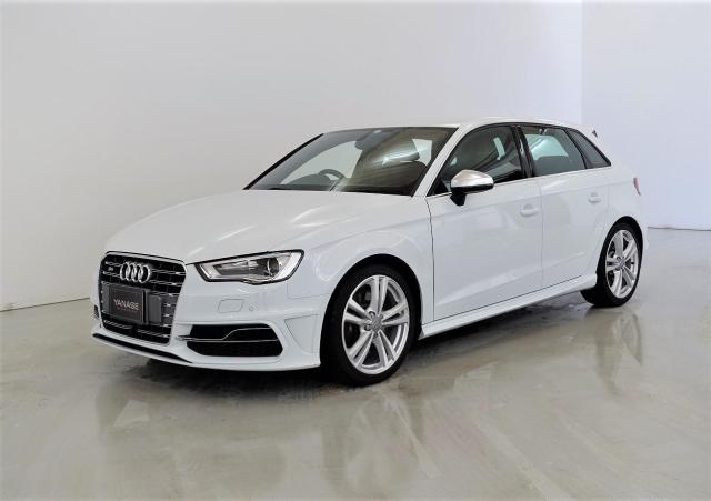 S3 スポーツバック ベースグレード