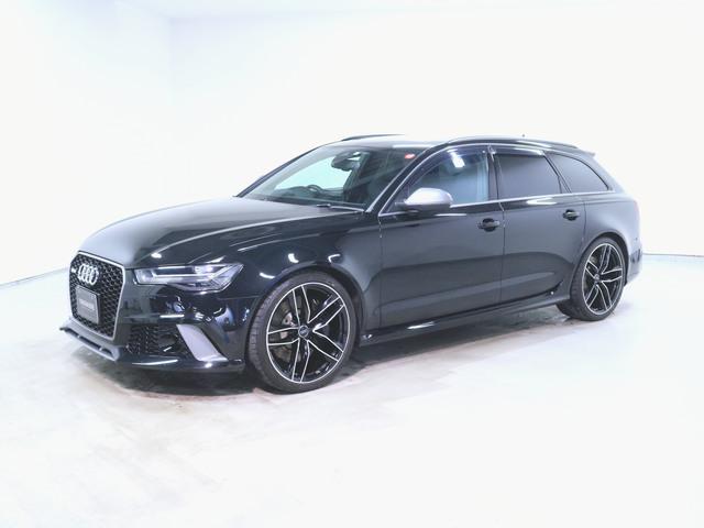 RS6 アバント ベースグレード