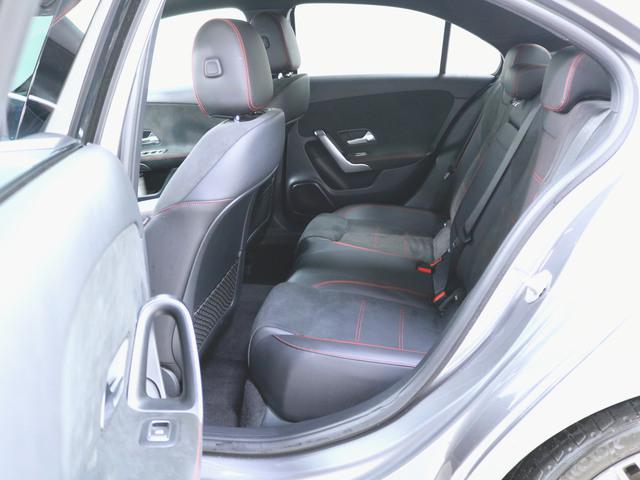 A180 スタイル セダン レーダーセーフティパッケージ ナビゲーションパッケージ AMGライン