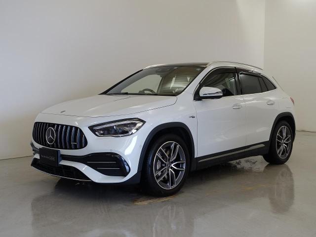 メルセデス‐AMG GLA35 4MATIC AMGパフォーマンスパッケージ・AMGアドバンスドパッケージ・ナビゲーションパッケージ