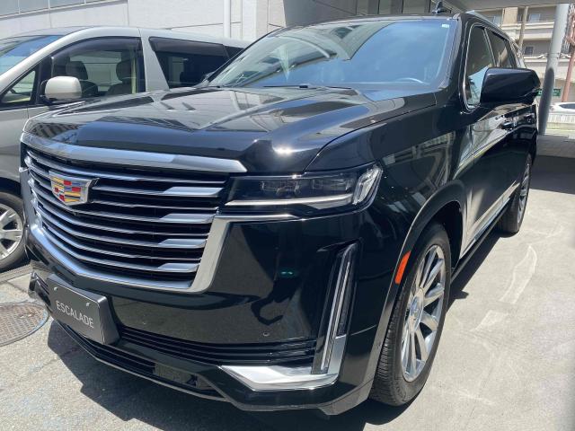 ESCALADE Platinum