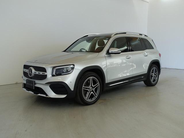 GLB200 d AMGライン AMGレザーエクスクルーシブパッケージ・アドバンスドパッケージ・ナビゲーションパッケージ