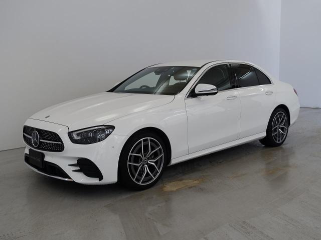 E200 スポーツ AMGラインインテリアパッケージ・エクスクルーシブパッケージ