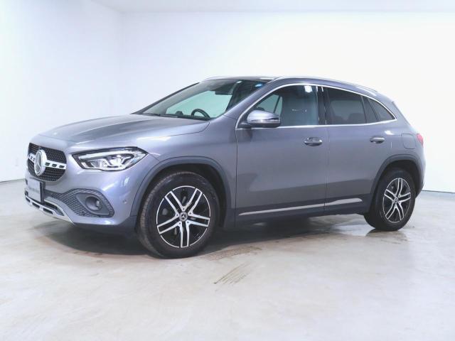 GLA200 d 4マチック ナビゲーションパッケージ