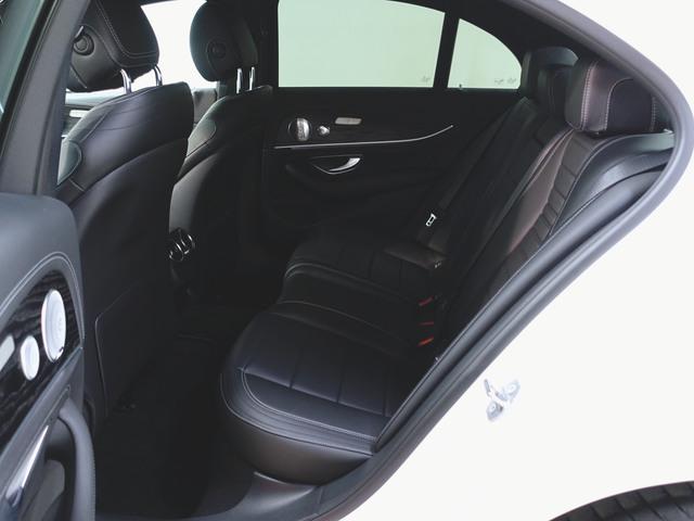 E200 アバンギャルド スポーツ レザーエクスクルーシブパッケージ