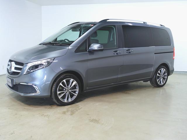 V220 d アバンギャルド