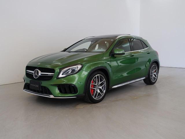 メルセデス‐AMG GLA45 4MATIC
