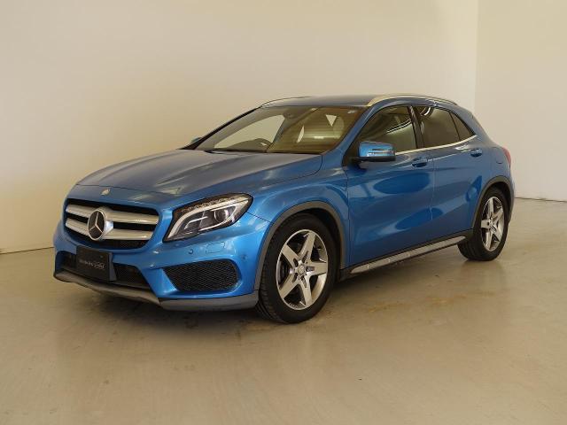 GLA250 4MATIC スポーツ AMGレザーエクスクルーシブパッケージ・レーダーセーフティパッケージ