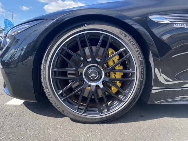 メルセデス‐AMG SL63 4MATIC+ AMGカーボンパッケージ