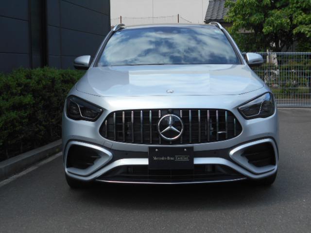 メルセデス-AMG GLA35 4MATIC AMGパフォーマンスパッケージ・アドバンスドパッケージ