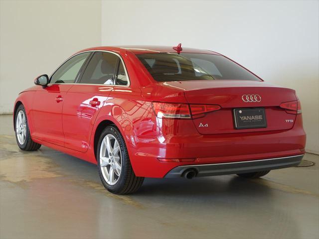 A4 1.4 TFSI スポーツ