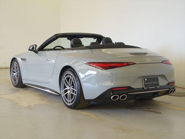 メルセデス-AMG SL43