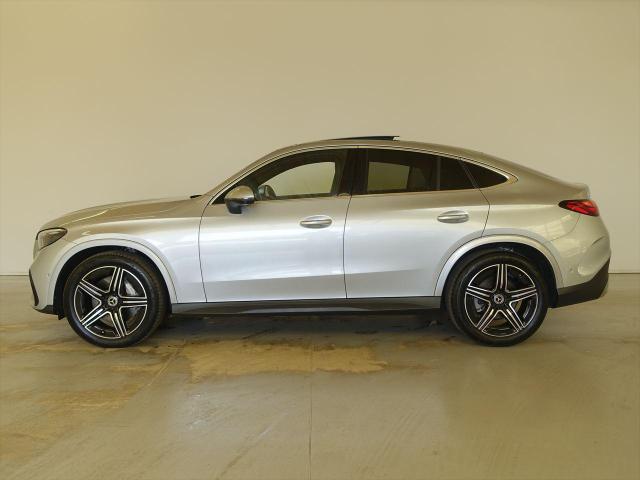 GLC220 d 4MATIC クーペ AMGラインパッケージ・AMGレザーエクスクルーシブパッケージ・ドライバーズパッケージ