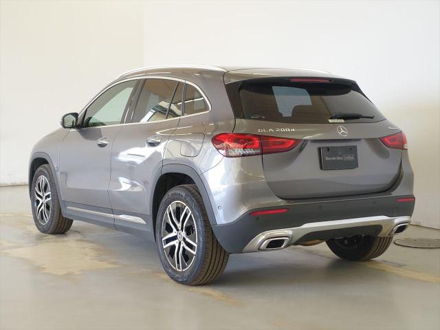 GLA200 d 4МATIC レザーエクスクルーシブパッケージ