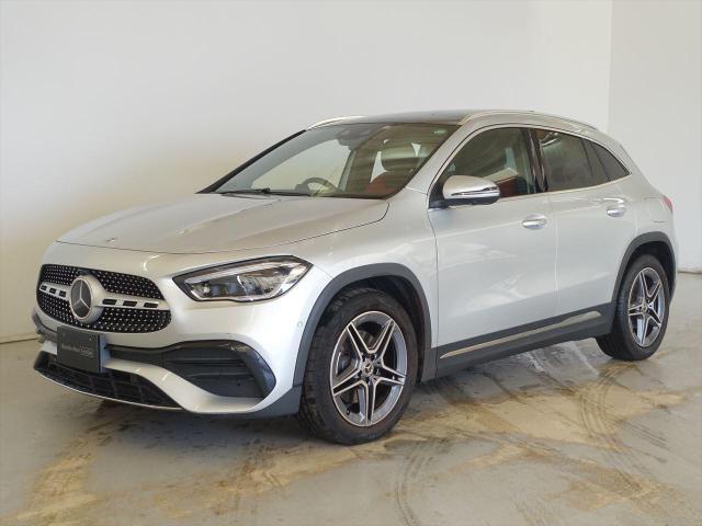 GLA200 d 4MATIC AMGラインパッケージ・AMGレザーエクスクルーシブパッケージ・アドバンスドパッケージ