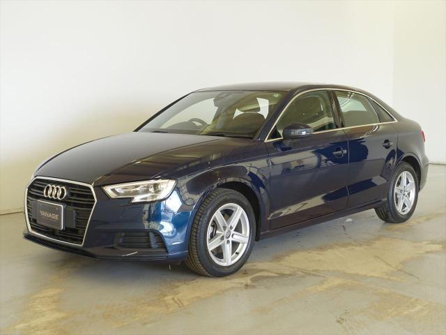 A3 セダン 30TFSI