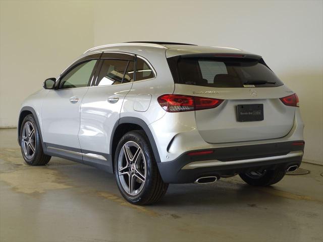 GLA200 d 4MATIC AMGラインパッケージ・アドバンスドパッケージ