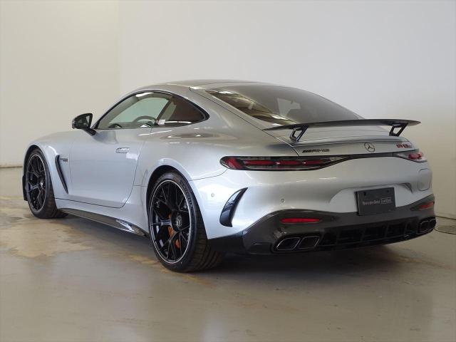 メルセデス‐AMG GT 63 S Eパフォーマンス クーペ AMGカーボンパッケージ