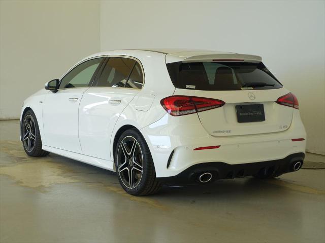 メルセデス‐AMG A35 4MATIC