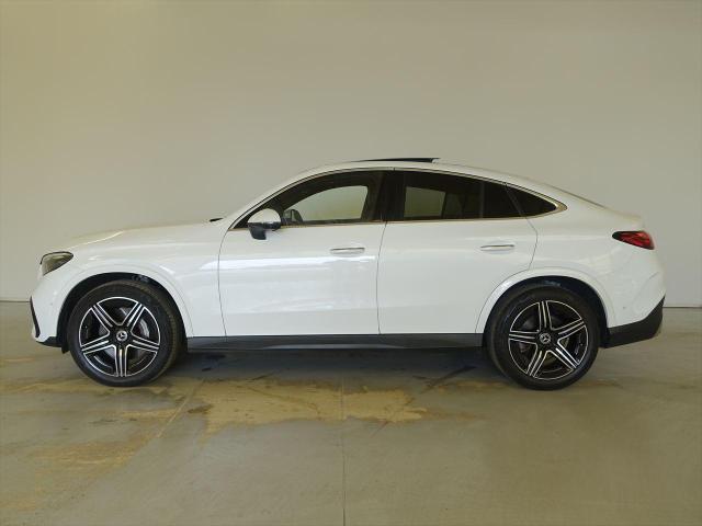 GLC220 d 4MATIC クーペ AMGラインパッケージ・AMGレザーエクスクルーシブパッケージ・ドライバーズパッケージ