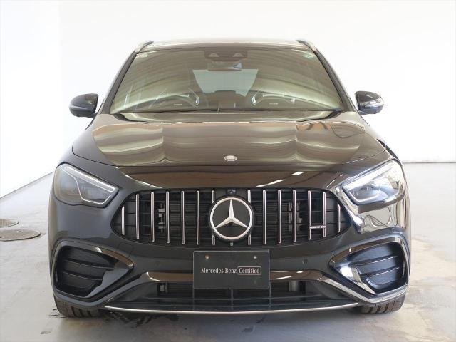 メルセデス‐AMG GLA35 4MATIC AMGパフォーマンスパッケージ・アドバンスドパッケージ