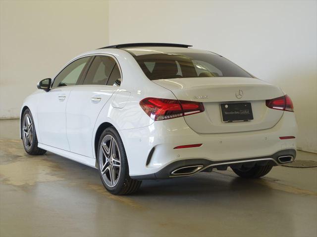 A180 スタイル セダン AMGライン AMGレザーエクスクルーシブパッケージ・レーダーセーフティパッケージ・アドバンスドパッケージ・ナビゲーションパッケージ