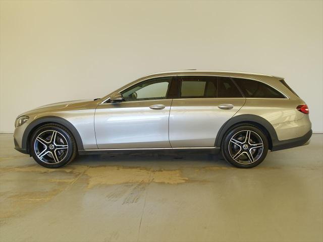 E220 d 4MATIC オールテレイン エクスクルーシブパッケージ