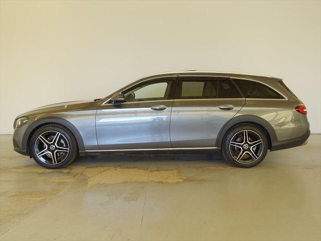 E220 d 4MATIC オールテレイン エクスクルーシブパッケージ