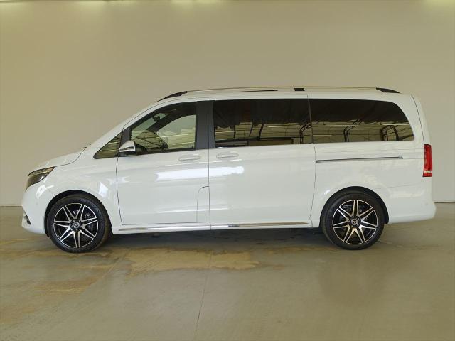 V220 d エクスクルーシブ ロング プラチナスイート