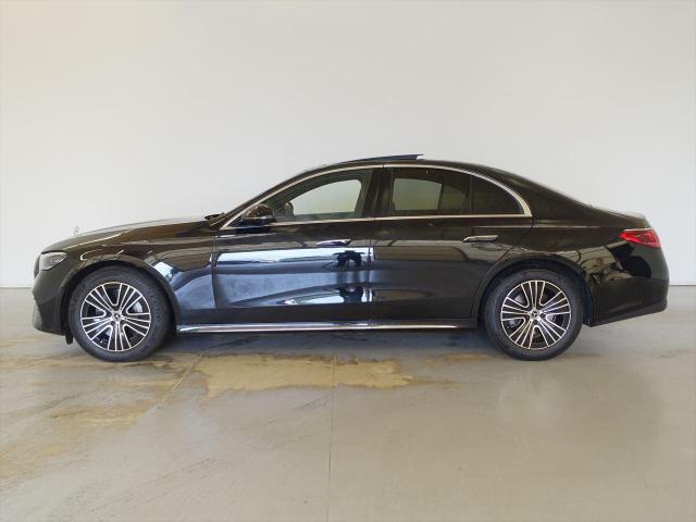 E300 エクスクルーシブ レザーエクスクルーシブパッケージ・デジタルインテリアパッケージ
