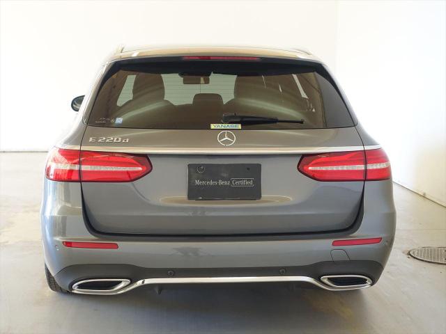 E220 d ステーションワゴン アバンギャルド スポーツ