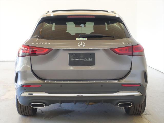 GLA200 d 4MATIC AMGライン ナビゲーションパッケージ