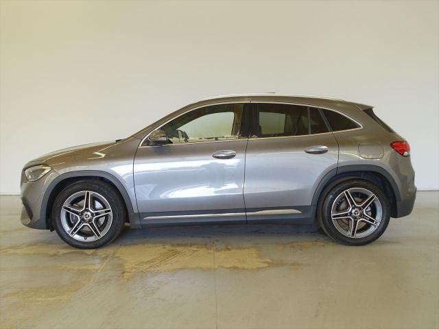 GLA200 d 4MATIC AMGライン ナビゲーションパッケージ