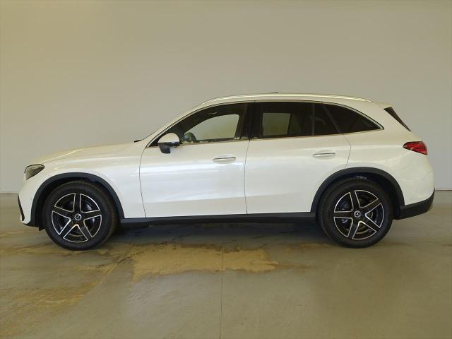 GLC220 d 4MATIC AMGラインパッケージ・AMGレザーエクスクルーシブパッケージ・ドライバーズパッケージ
