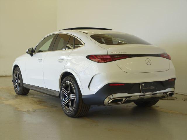 GLC220 d 4MATIC クーペ AMGラインパッケージ・AMGレザーエクスクルーシブパッケージ・ドライバーズパッケージ
