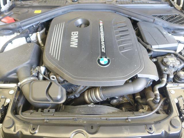 M240i クーペ