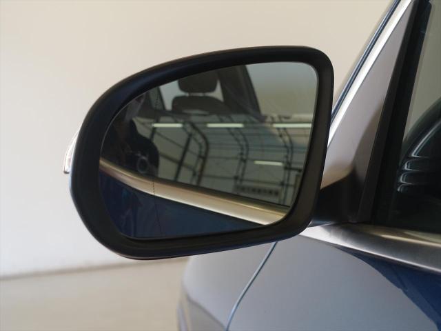 GLA200 d 4MATIC ナビゲーションパッケージ