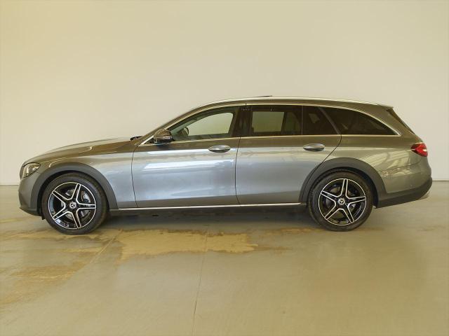 E220 d 4MATIC オールテレイン エクスクルーシブパッケージ