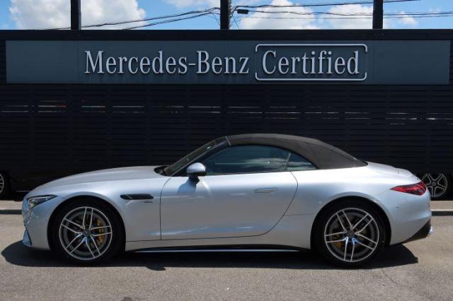 メルセデスーAMG SL43