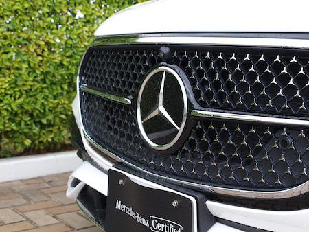 E220 ステーションワゴン アバンギャルド AMGラインパッケージ・レザーエクスクルーシブパッケージ・アドバンスドパッケージ・デジタルインテリアパッケージ