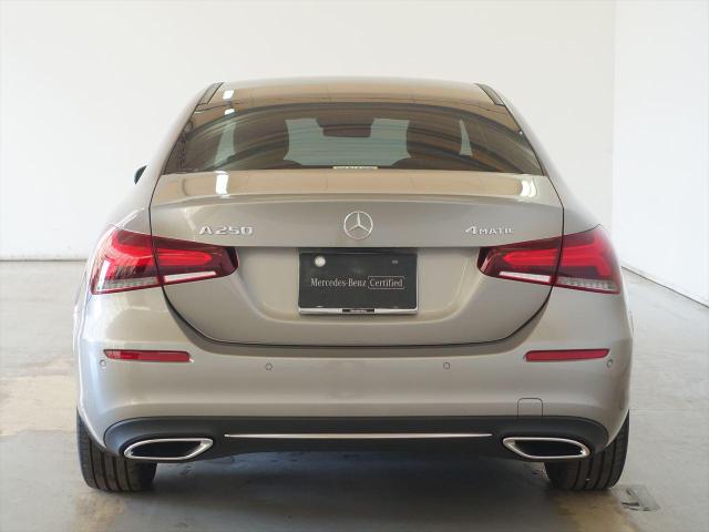 A250 4MATIC セダン レーダーセーフティパッケージ・ナビゲーションパッケージ