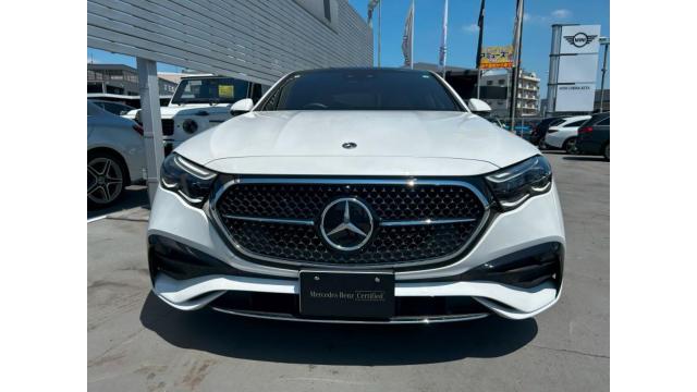 E200 アバンギャルド AMGラインパッケージ・レザーエクスクルーシブパッケージ・アドバンスドパッケージ・デジタルインテリアパッケージ